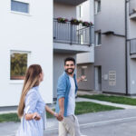 Can a Live-in Person Buy Life Insurance on Their Apartment?